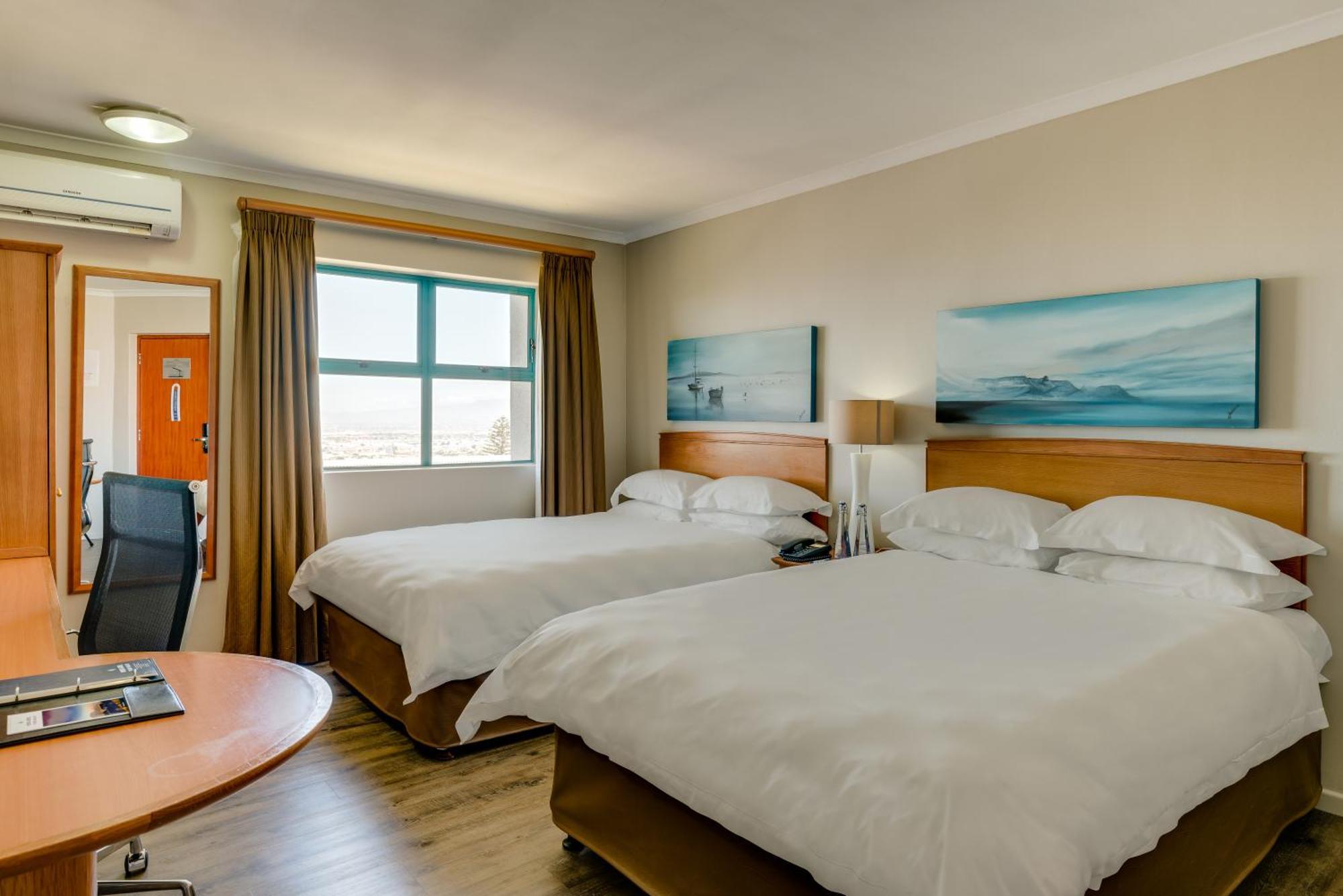 Protea Hotel By Marriott Cape Town Tyger Valley Bellville Exterior photo