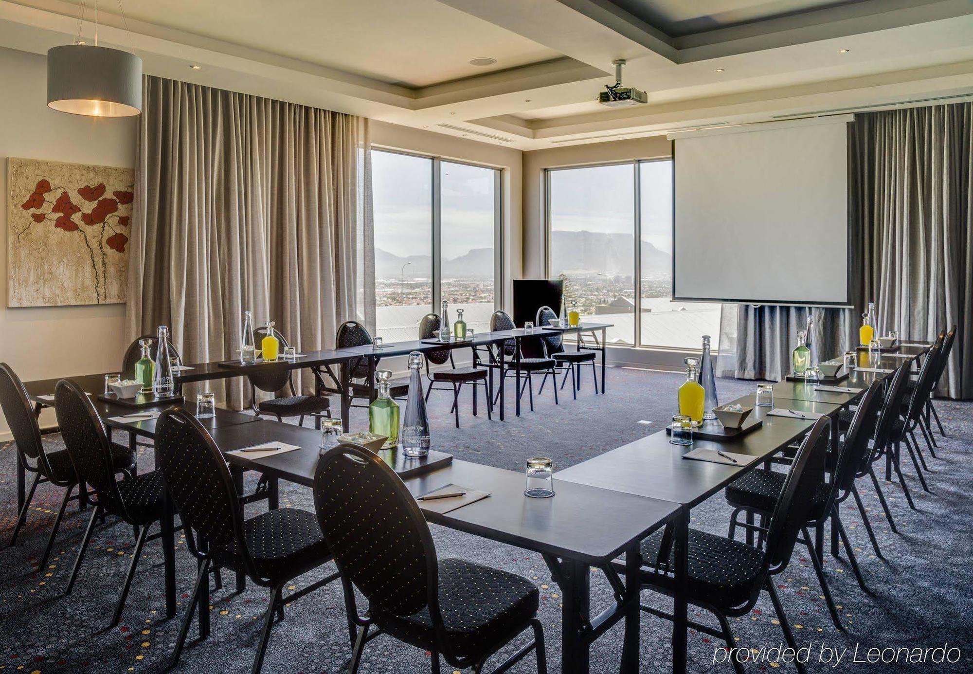 Protea Hotel By Marriott Cape Town Tyger Valley Bellville Exterior photo