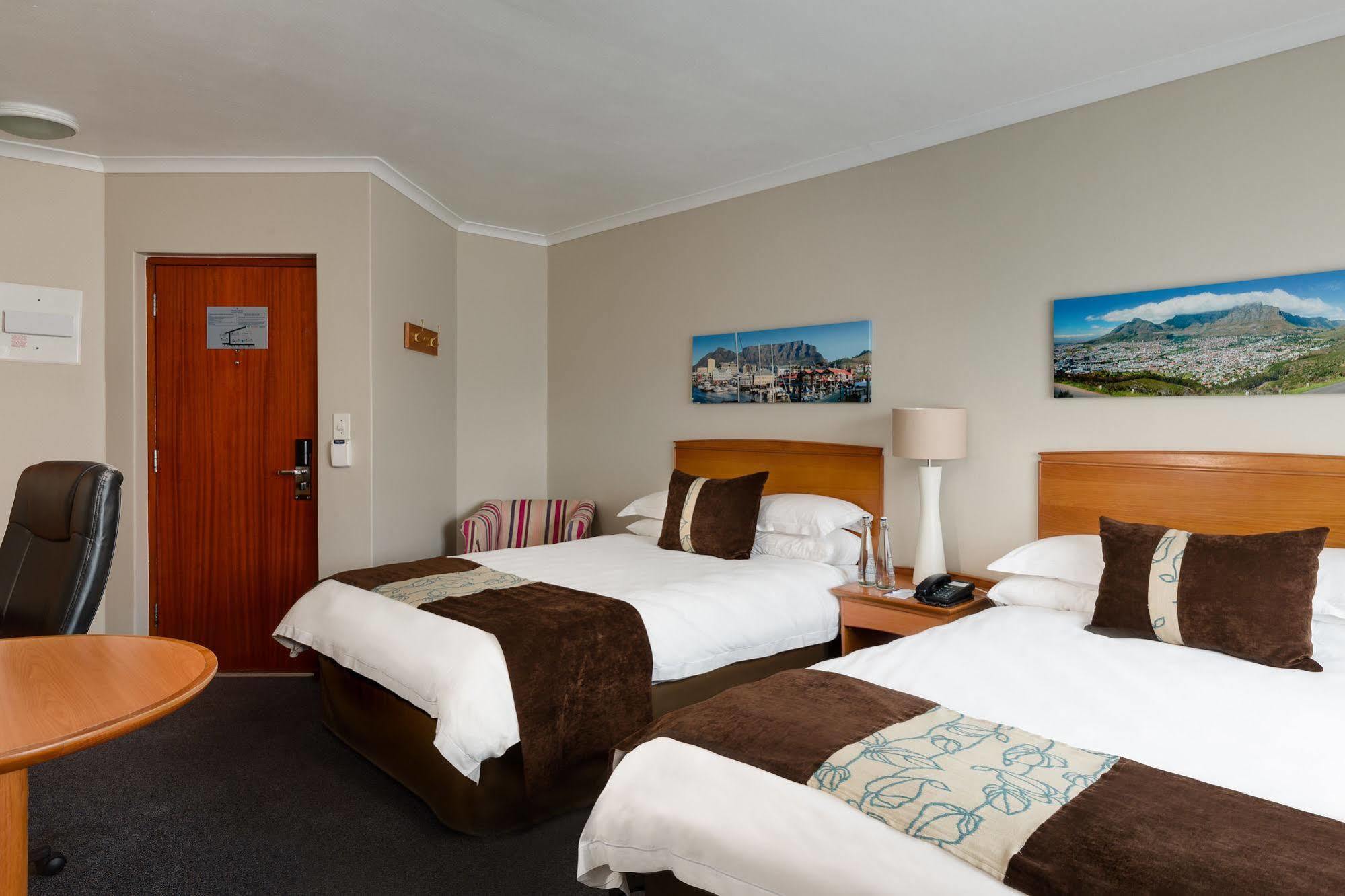 Protea Hotel By Marriott Cape Town Tyger Valley Bellville Exterior photo